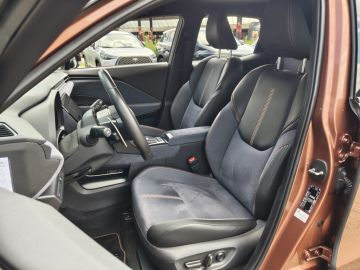 Lexus LBX
